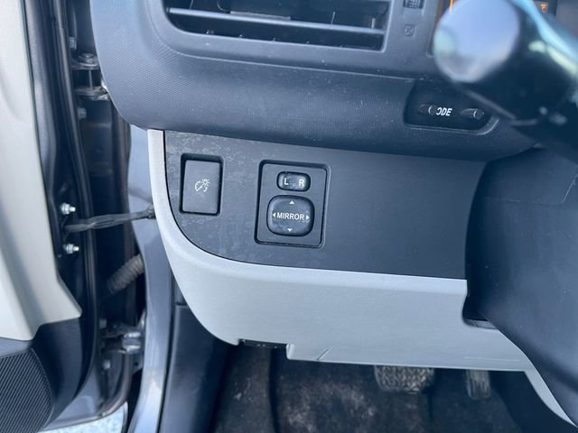 Used 2012 Scion iQ w/ Rear Speaker Pkg image 29