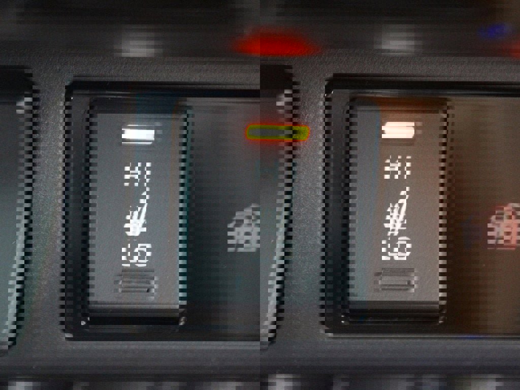 New 2025 Toyota RAV4 XLE image 27