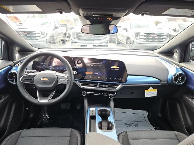 New 2026 Chevrolet Equinox EV LT AWD/4WD image 21