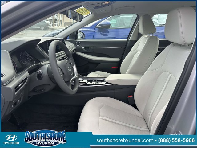 Certified 2023 Hyundai Sonata SEL w/ Preferred Accessory Package FWD image 16