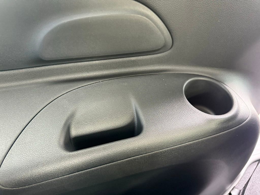 New 2026 Chrysler Pacifica Select FWD image 46