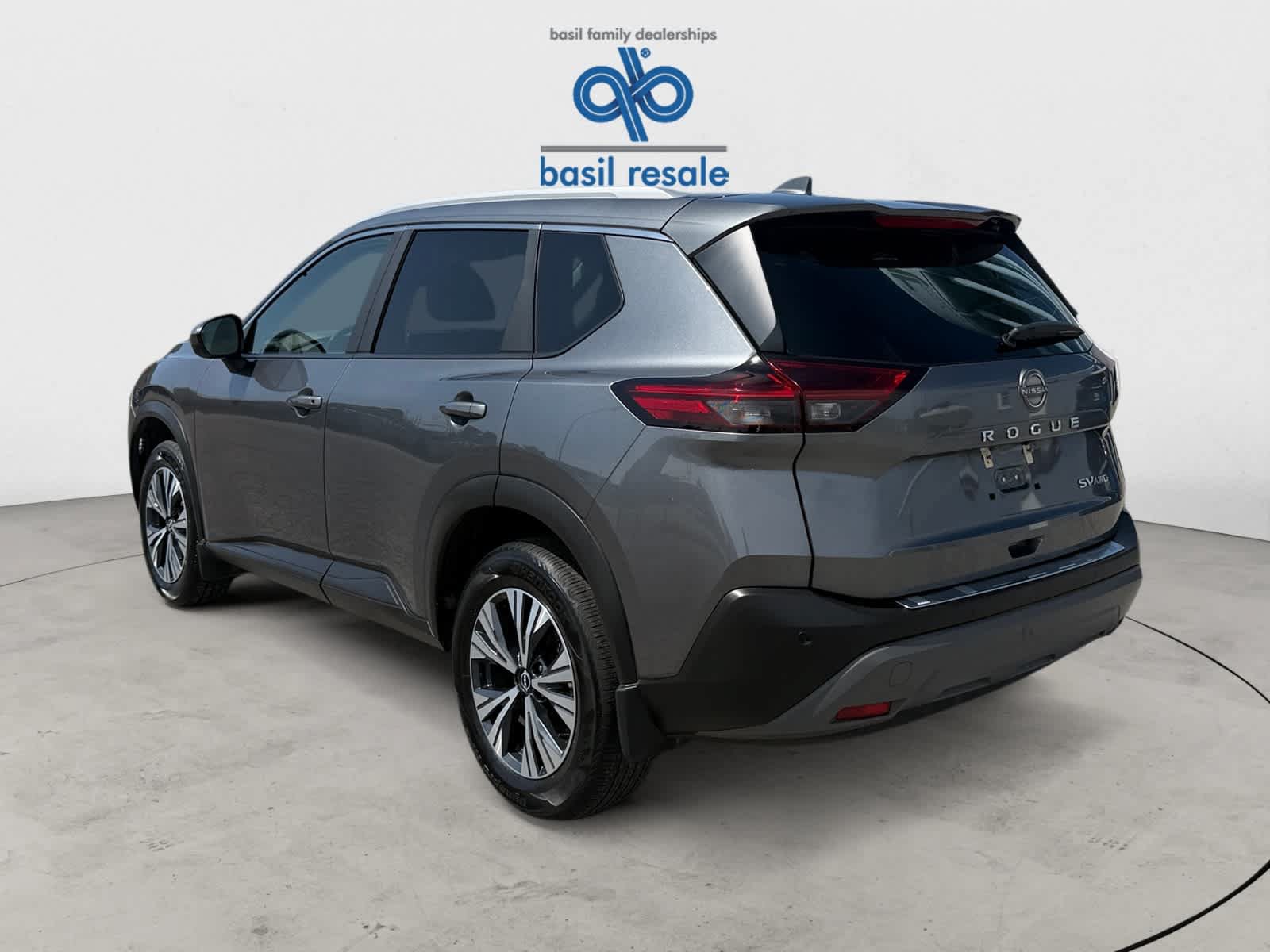 Used 2023 Nissan Rogue SV w/ SV Premium B Package AWD/4WD image 4