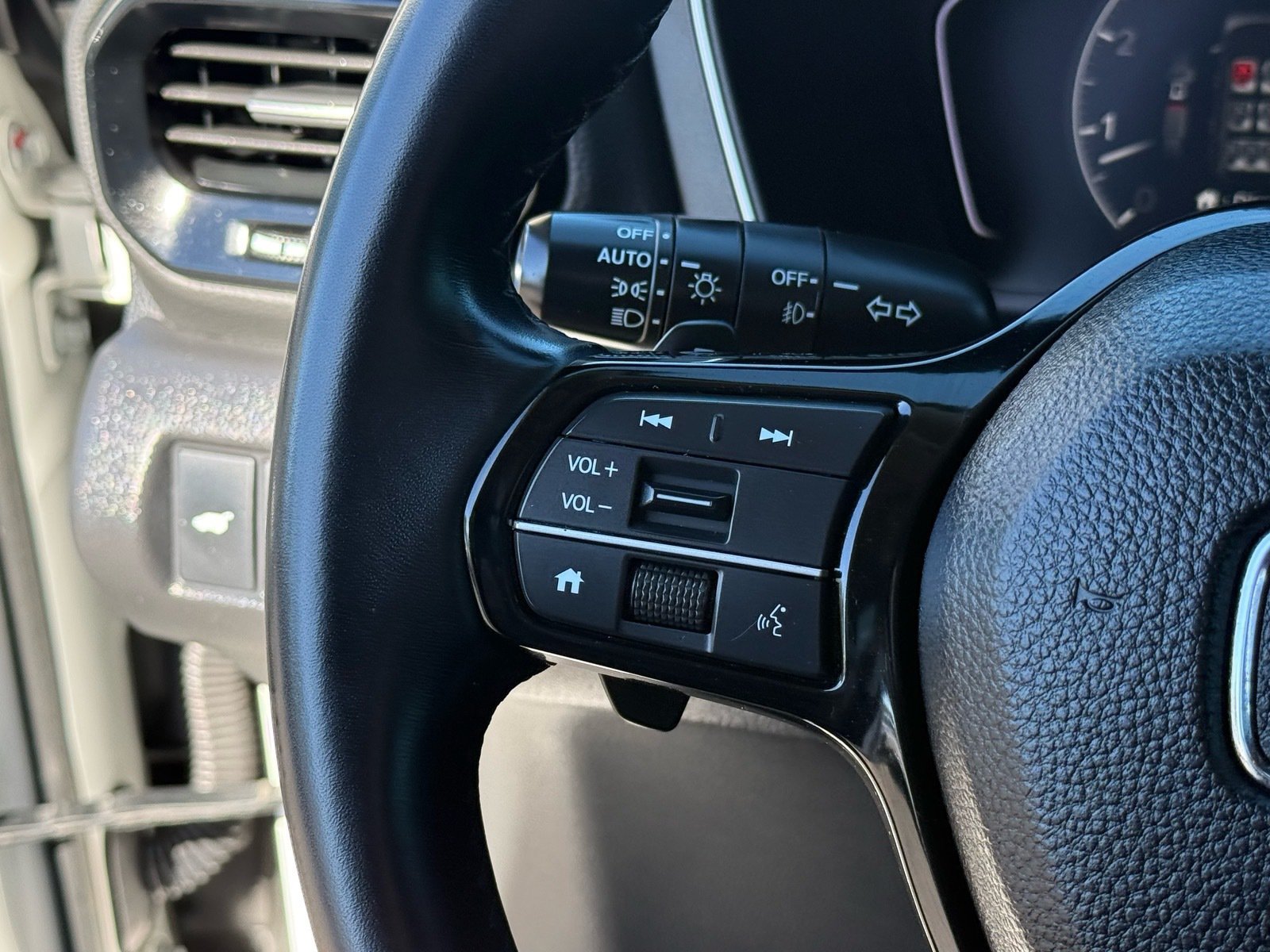 Certified 2023 Honda Pilot EX-L image 18