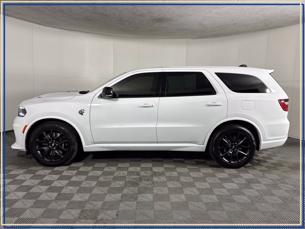 Used 2026 Dodge Durango SRT Hellcat w/ Premium Group AWD/4WD image 13