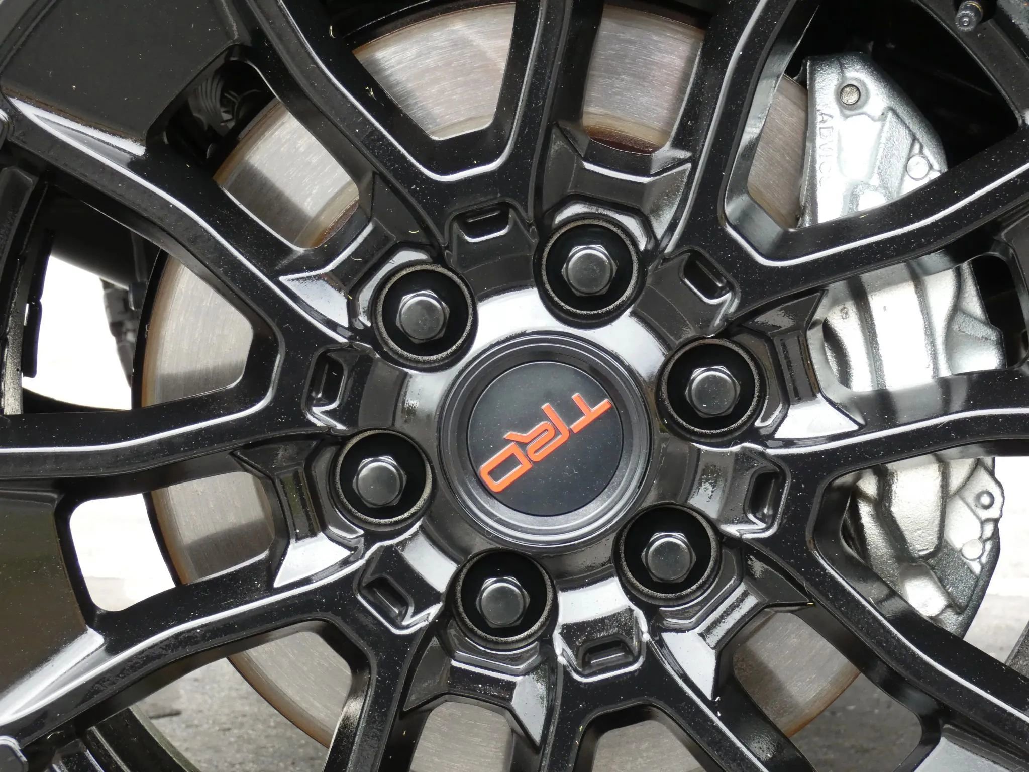 Used 2024 Toyota Tundra Limited w/ TRD Off-Road Package image 27