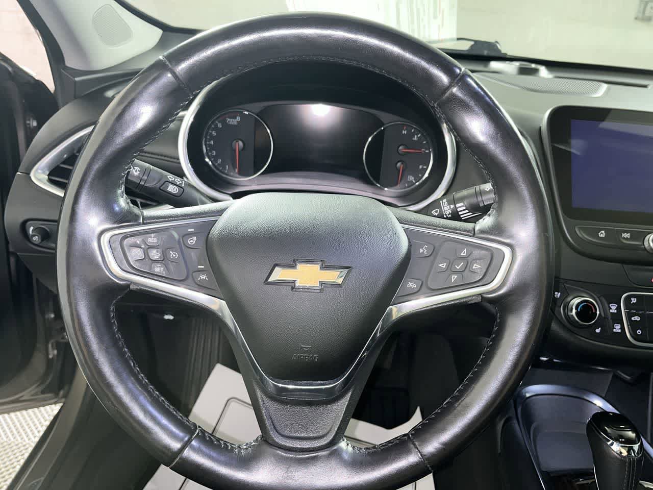 Used 2020 Chevrolet Malibu Premier FWD image 16
