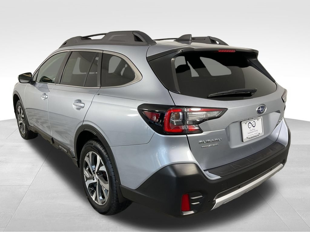 Used 2022 Subaru Outback Limited AWD/4WD image 7
