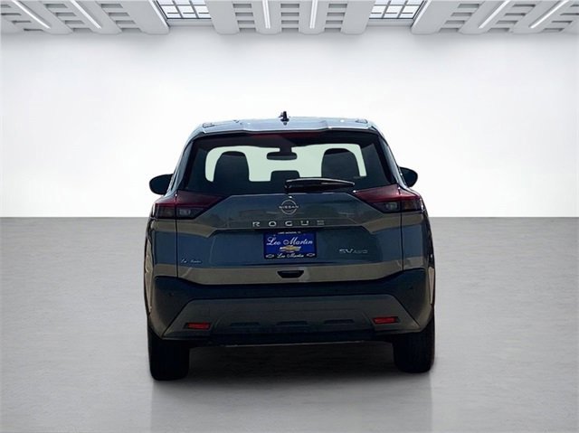Used 2023 Nissan Rogue SV image 6