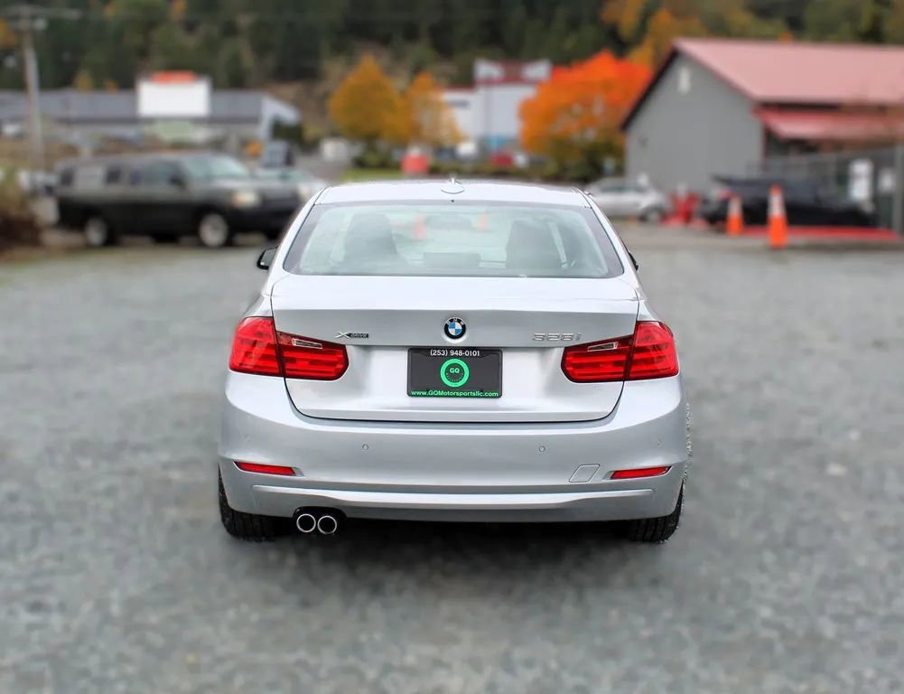 Used 2014 BMW 328i xDrive Sedan AWD/4WD image 6