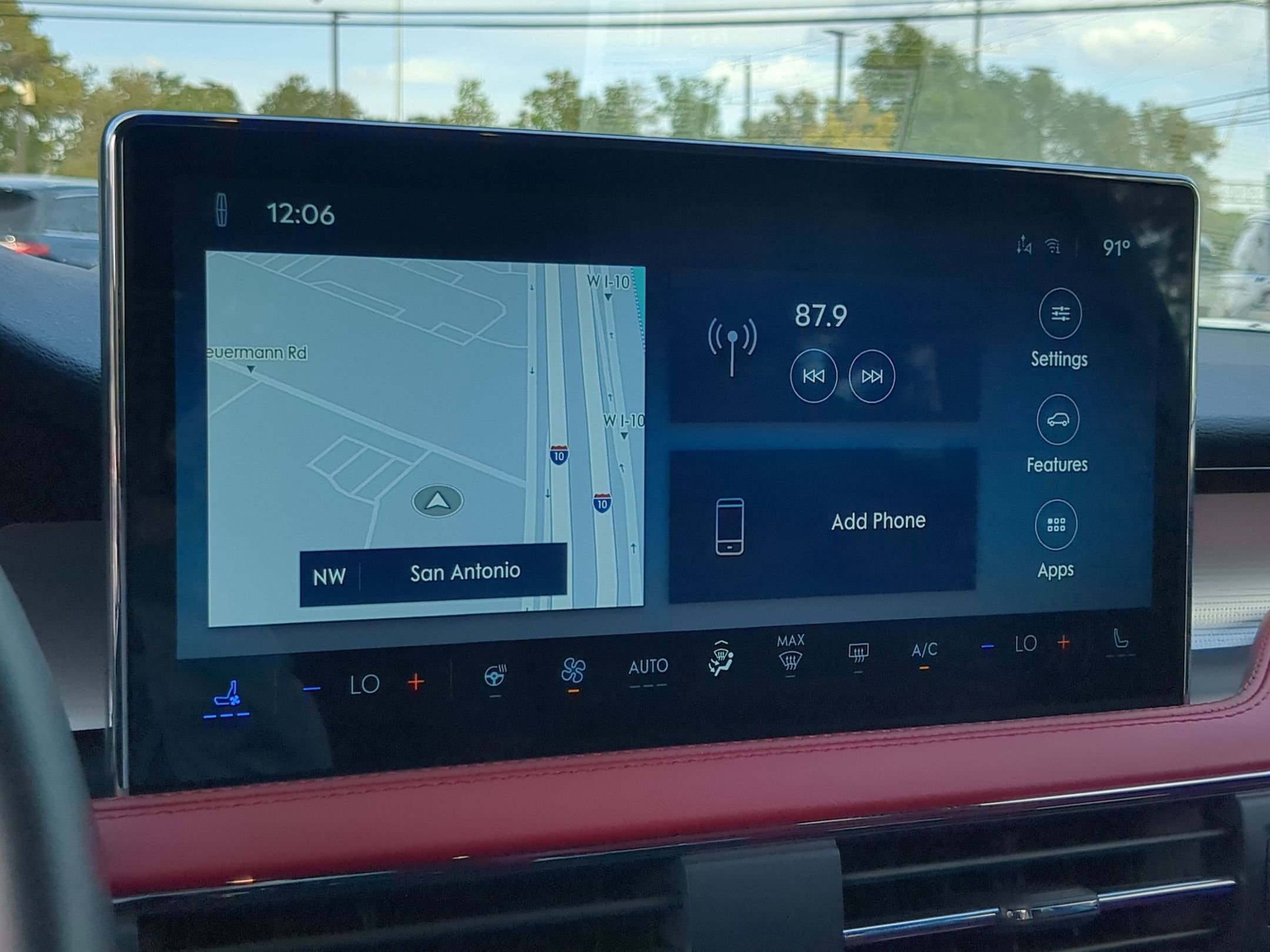 New 2026 Lincoln Corsair Reserve FWD image 15
