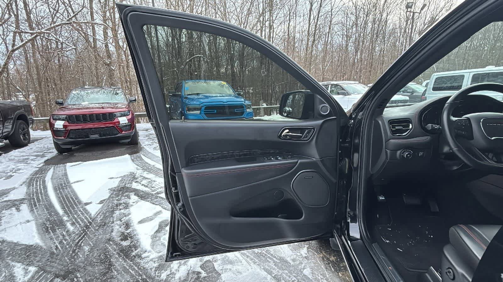 Used 2023 Dodge Durango R/T image 26