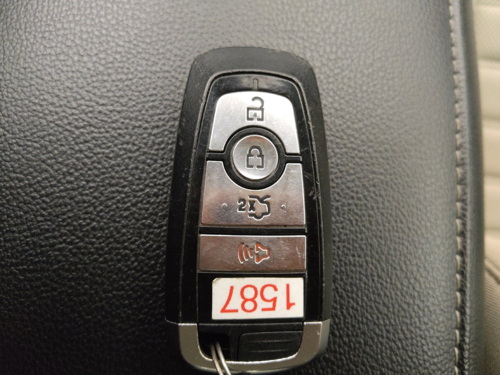 Used 2018 Ford Fusion S image 32