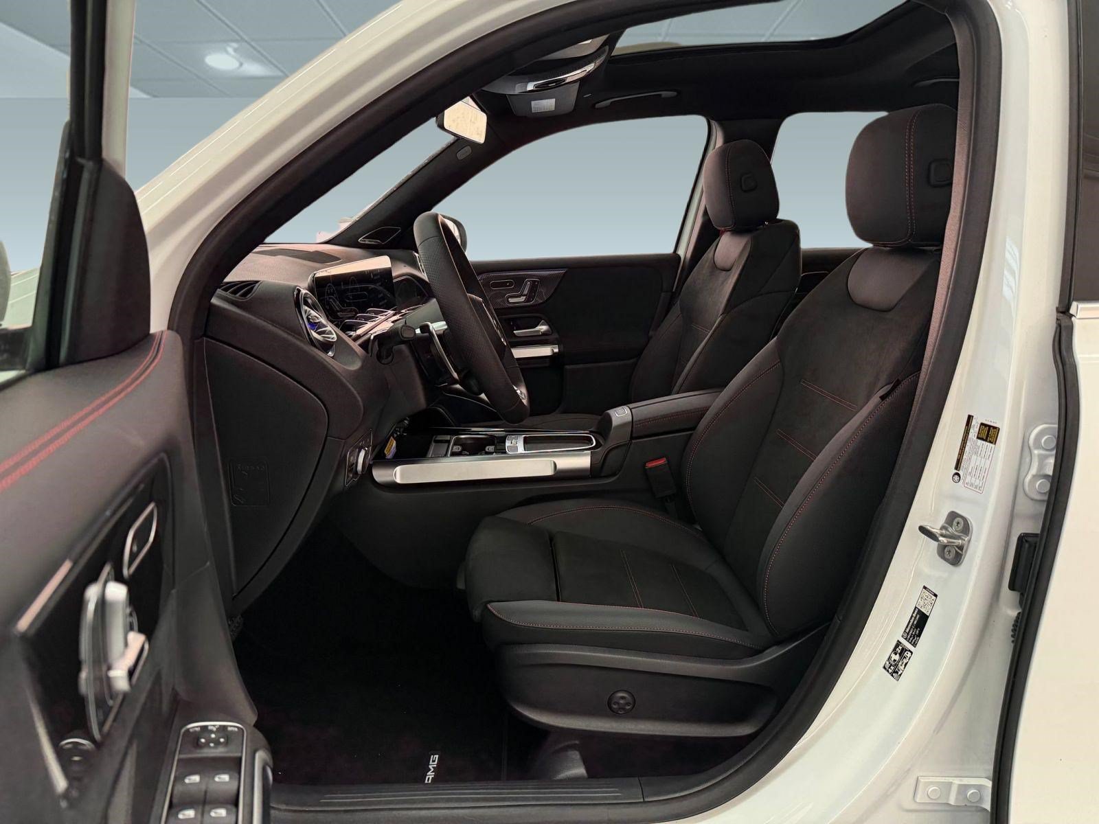 New 2026 Mercedes-Benz GLB 35 AMG 4MATIC image 5