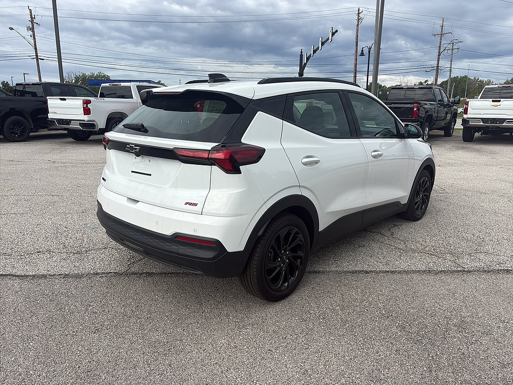 New 2027 Chevrolet Bolt RS FWD image 5