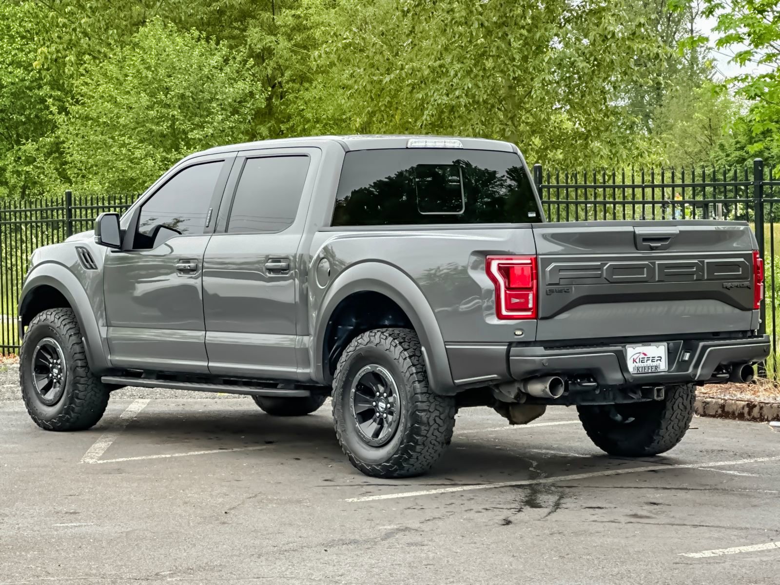 Used 2018 Ford F150 Raptor w/ Equipment Group 802A Luxury AWD/4WD image 6