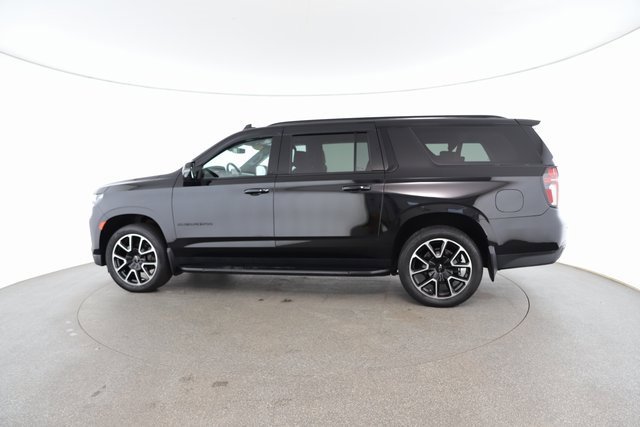 Used 2022 Chevrolet Suburban RST image 7