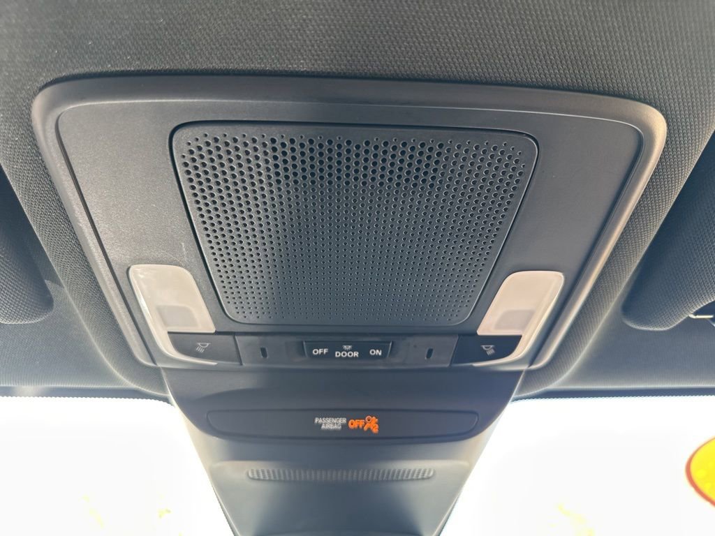 Used 2023 Honda HR-V Sport image 9