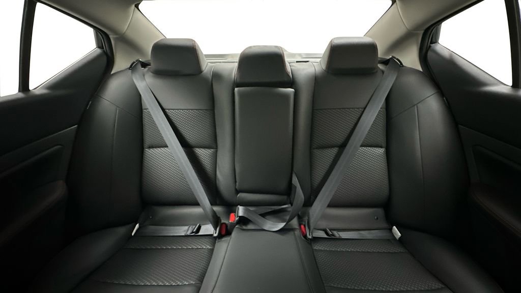 Used 2024 Nissan Altima 2.5 SR image 13