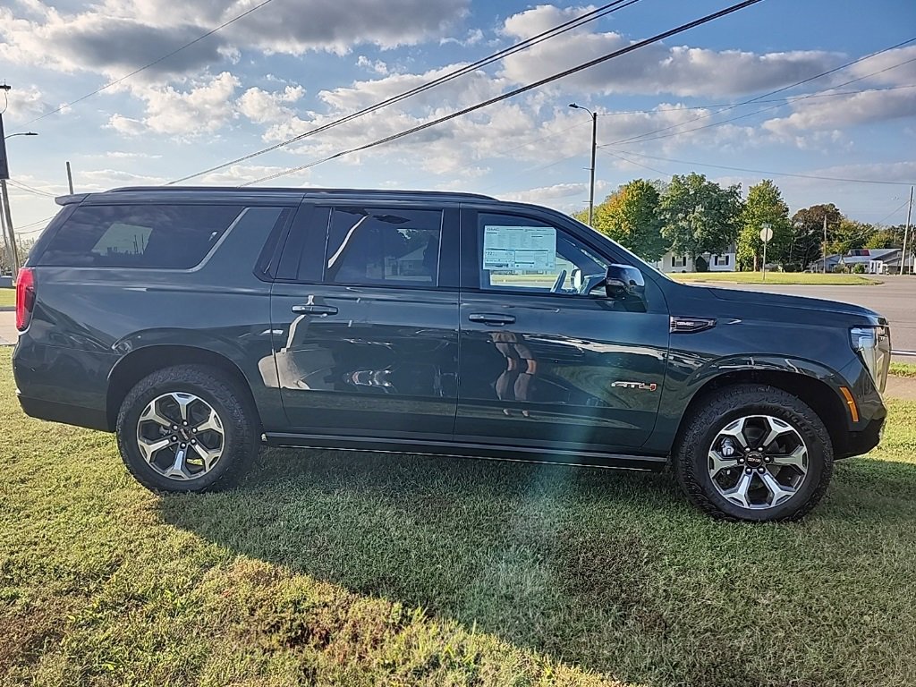 New 2026 GMC Yukon XL AT4 Ultimate w/ LPO, Floor Liner Package image 2