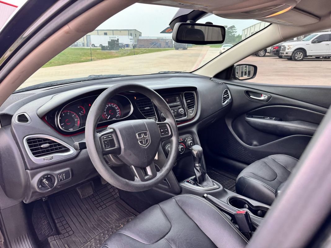 Used 2015 Dodge Dart SE w/ Convenience Group FWD image 9