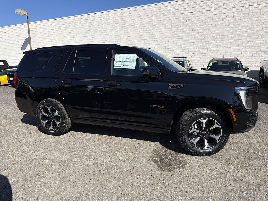 New 2026 GMC Yukon AT4 w/ AT4 Premium Plus Package AWD/4WD image 4