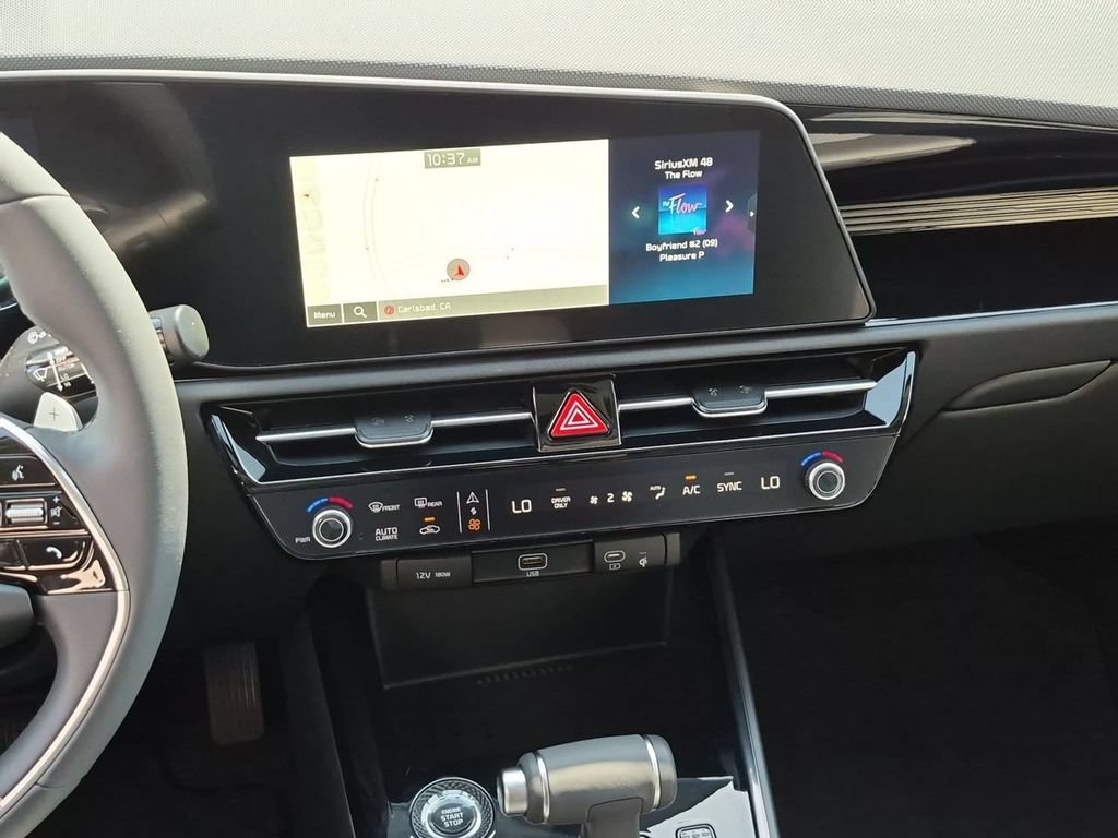New 2026 Kia Niro EX w/ EX Premium Package FWD image 13