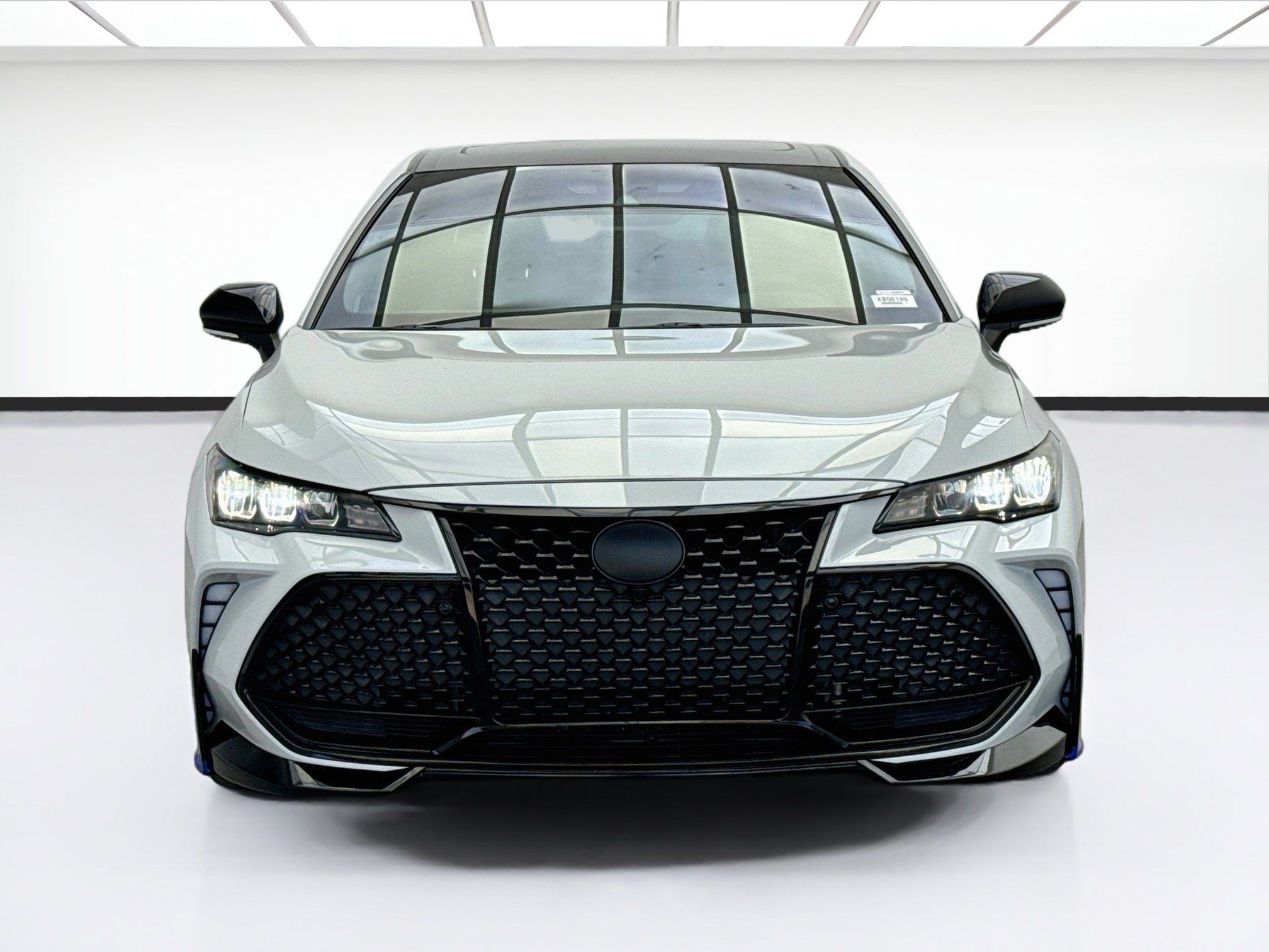 Used 2021 Toyota Avalon TRD FWD image 2