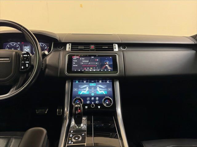 Used 2018 Land Rover Range Rover Sport HSE Dynamic image 30