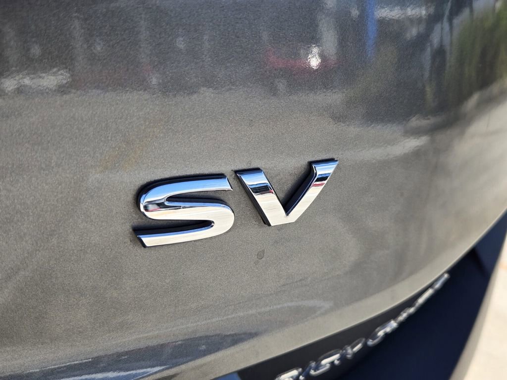Used 2023 Nissan Rogue SV image 13