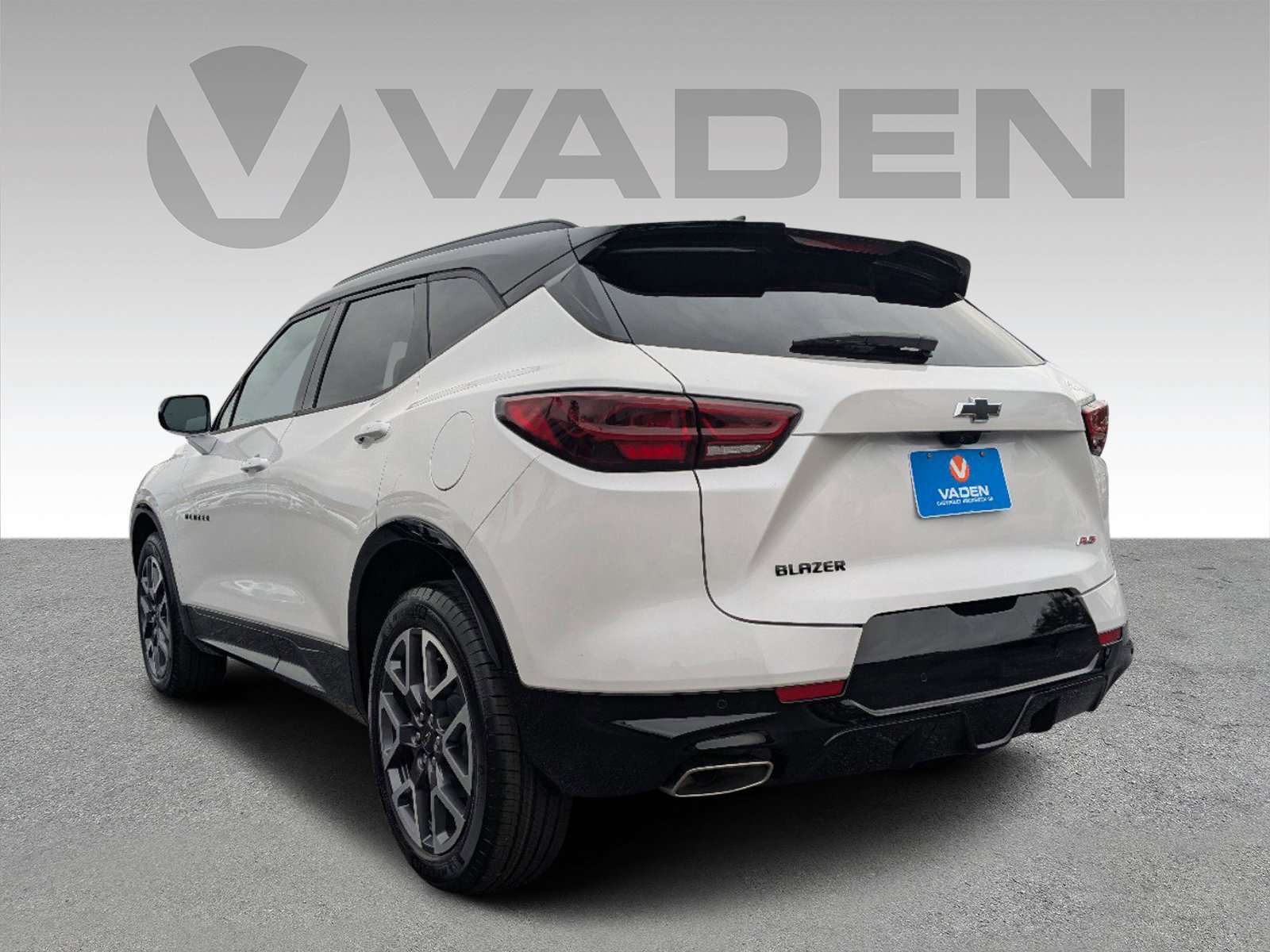 New 2025 Chevrolet Blazer RS w/ Driver Confidence II Package image 33