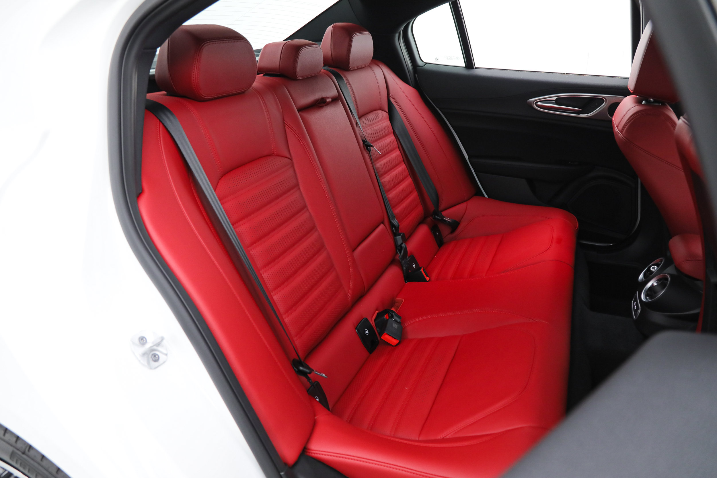 New 2026 Alfa Romeo Giulia w/ Driving Assist Package RWD image 14