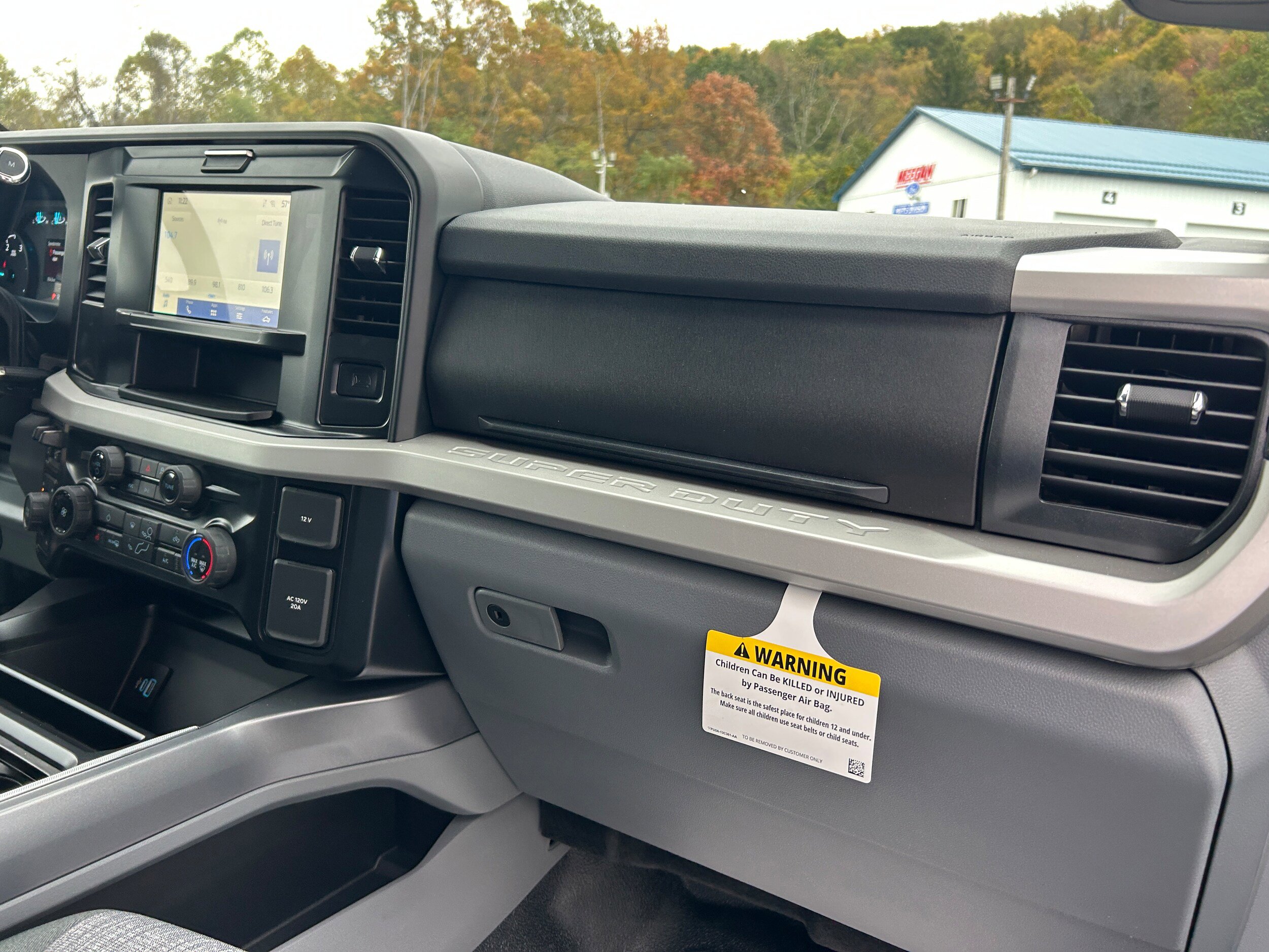 New 2025 Ford F450 XLT w/ XLT Value Package AWD/4WD image 51