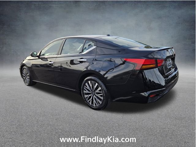Used 2023 Nissan Altima 2.5 SV image 9