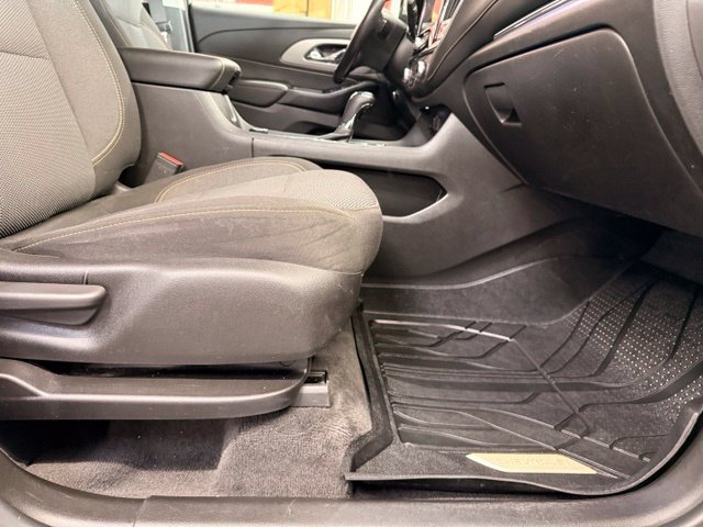 Used 2019 Chevrolet Traverse LT FWD image 28