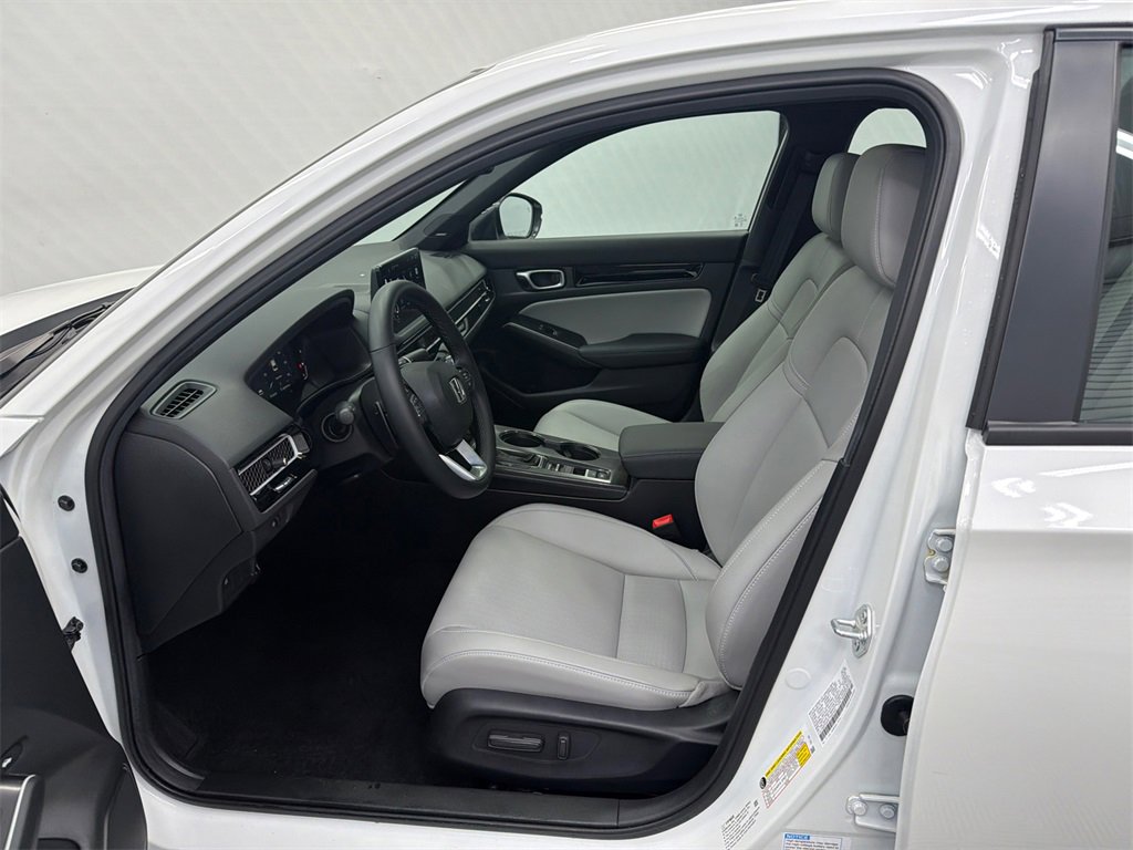 Used 2026 Honda Civic Sport Touring image 9