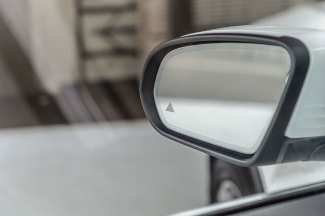 Used 2021 Mercedes-Benz GLC 300 4MATIC image 50