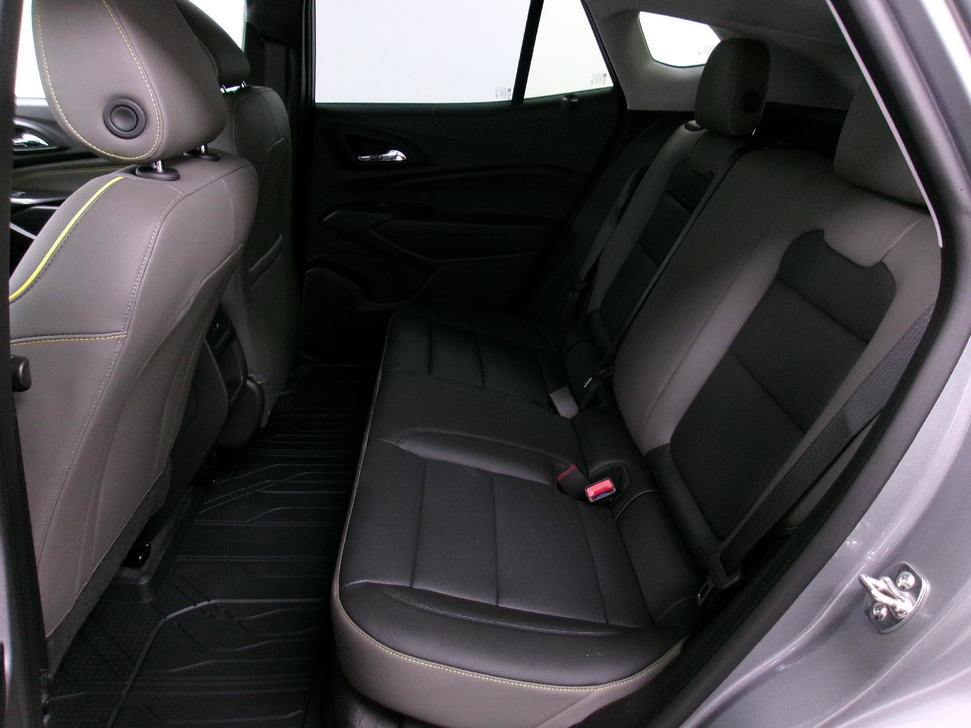 New 2026 Chevrolet Trax ACTIV w/ Driver Confidence Package image 11