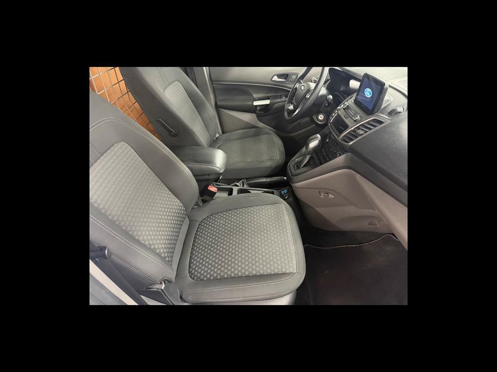 Used 2019 Ford Transit Connect XLT FWD image 18