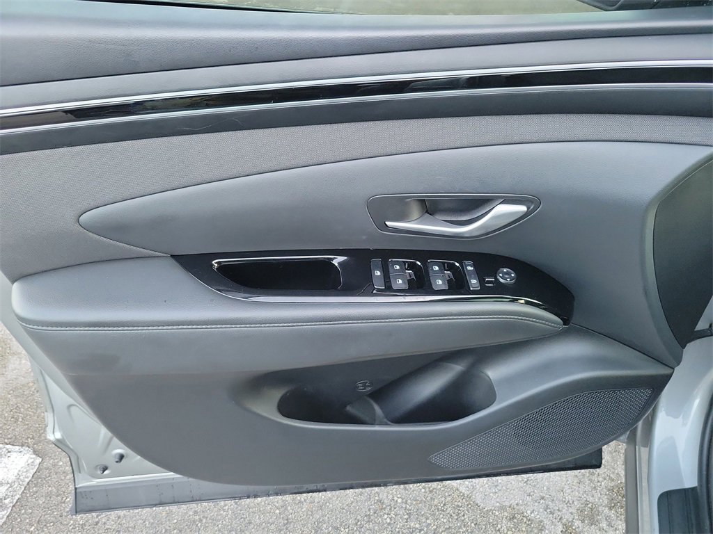 Used 2023 Hyundai Tucson SEL image 16