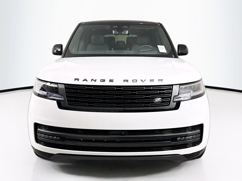 New 2026 Land Rover Range Rover Long Wheelbase SE image 2