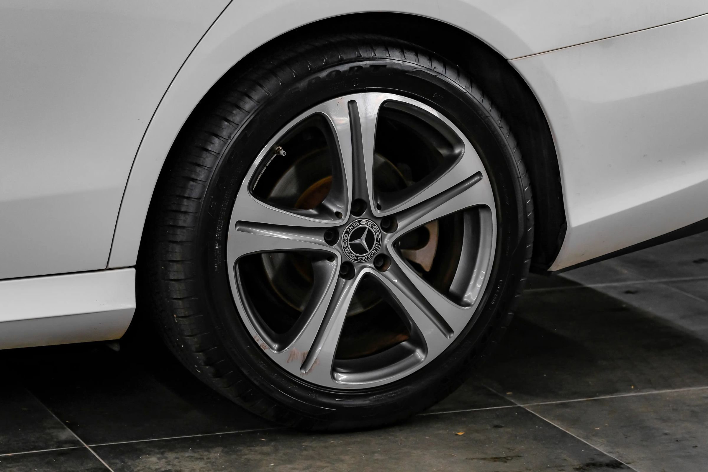 Used 2018 Mercedes-Benz E 300 w/ Premium 1 Package image 66