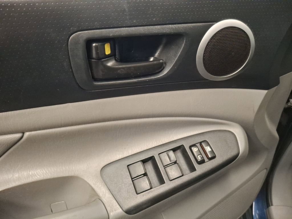 Used 2013 Toyota Tacoma 2WD Double Cab w/ SR5 Pkg image 14