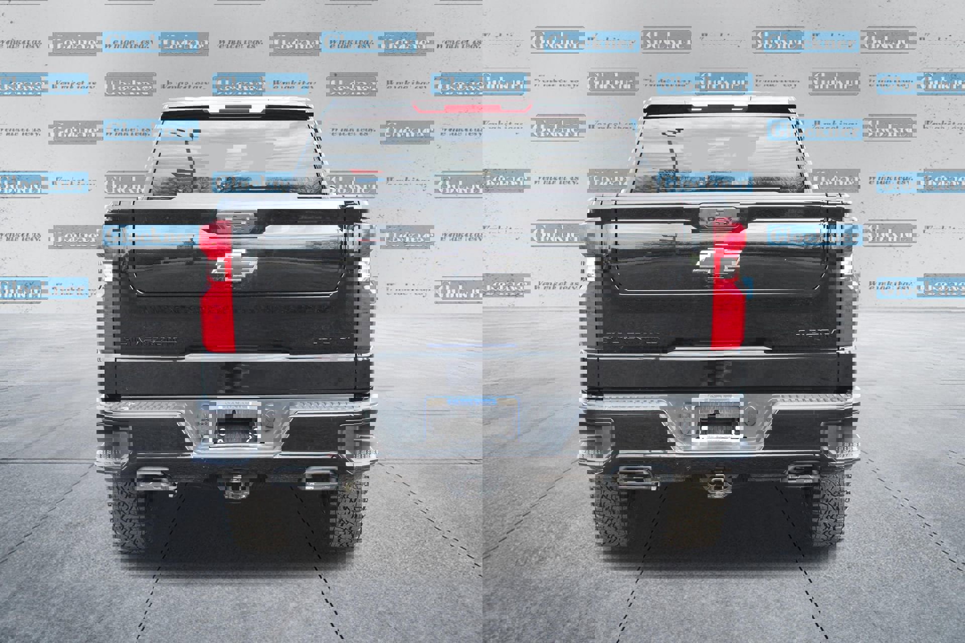 Used 2025 Chevrolet Silverado 1500 Custom Trail Boss w/ Dark Appearance Package image 12