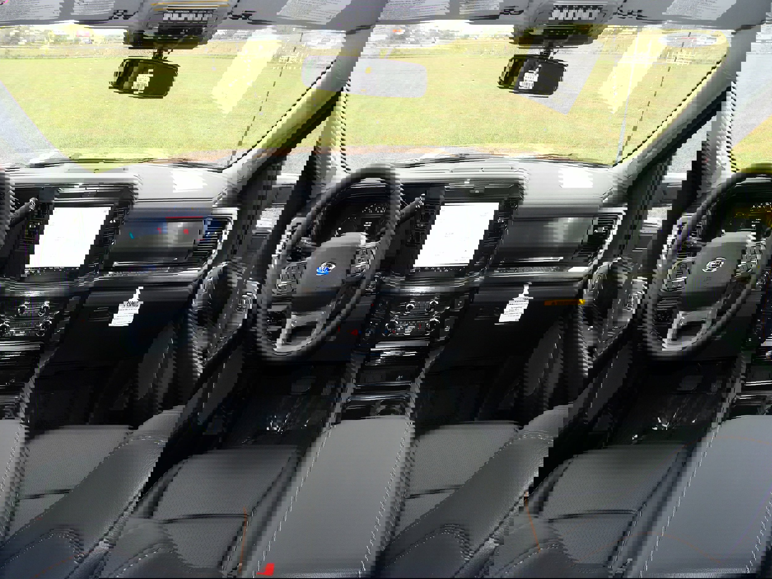 New 2026 Ford F250 Lariat image 18