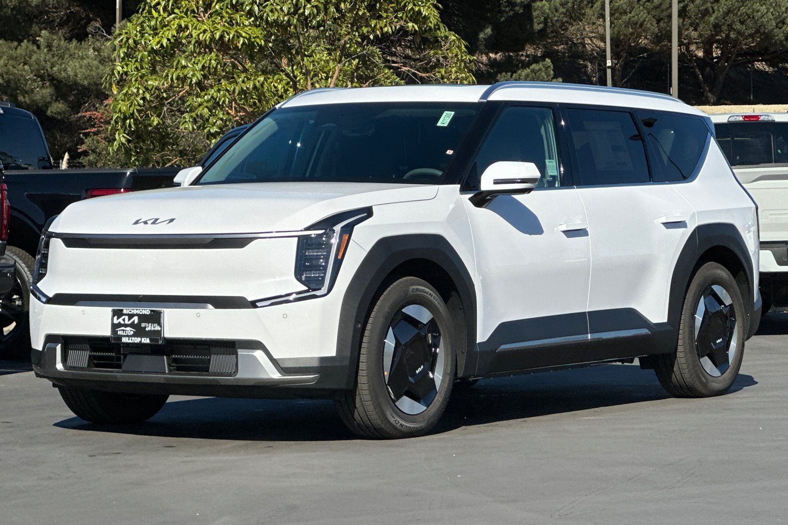 New 2026 Kia EV9 Wind AWD/4WD image 8
