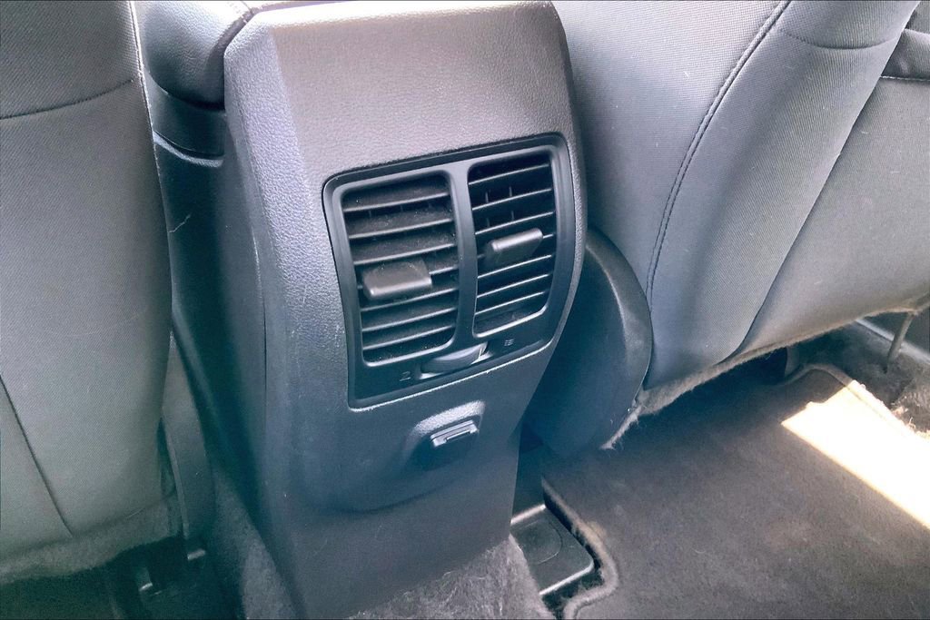 Used 2019 Ford Escape SE image 10