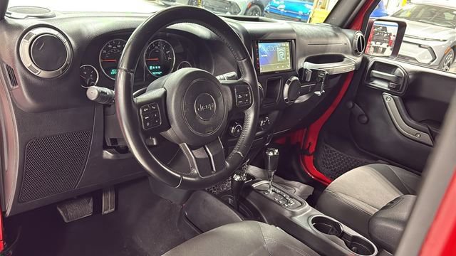 Used 2016 Jeep Wrangler Unlimited Willys image 8