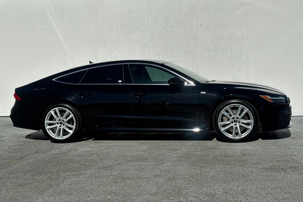 Used 2021 Audi A7 3.0T Premium Plus w/ Premium Plus AWD/4WD image 2