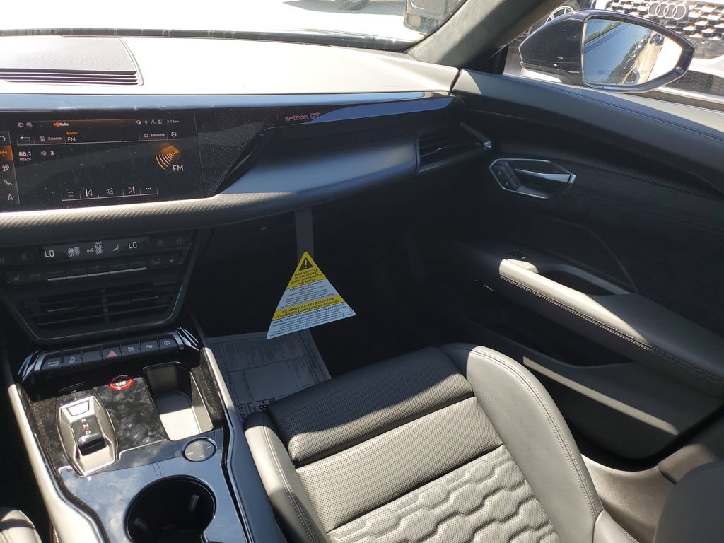 New 2026 Audi RS e-tron GT performance AWD/4WD image 25