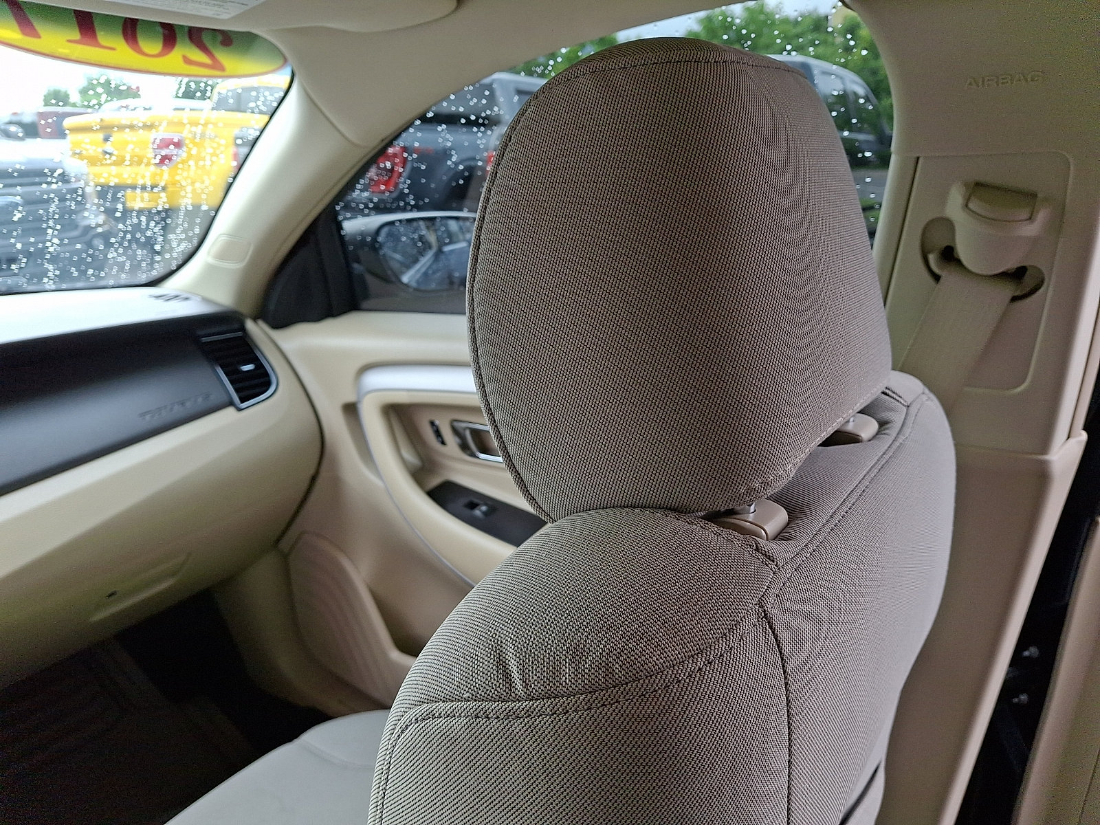 Certified 2017 Ford Taurus SE FWD image 17